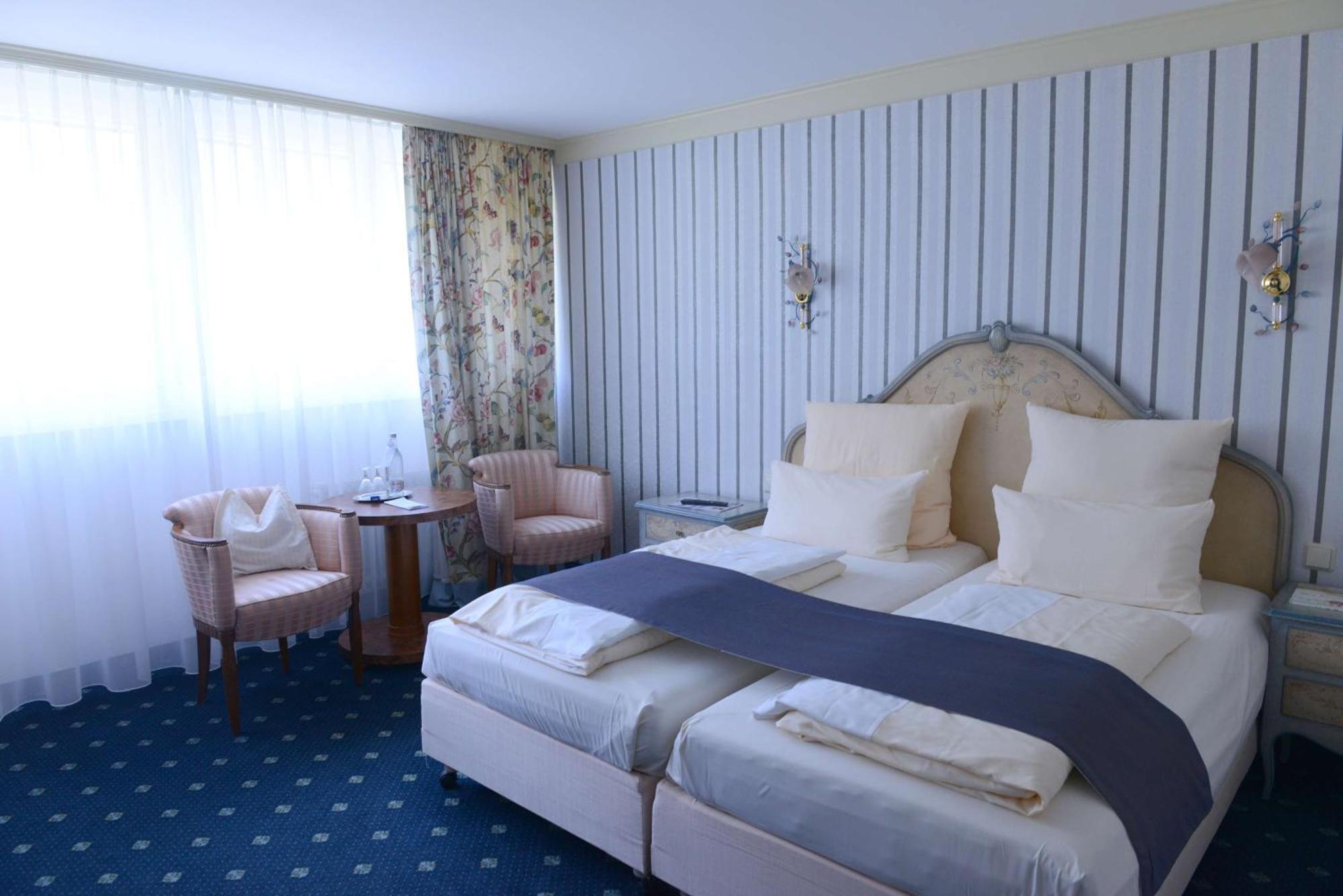 Sure Hotel By Best Western Rhoen Garden Poppenhausen Exteriör bild
