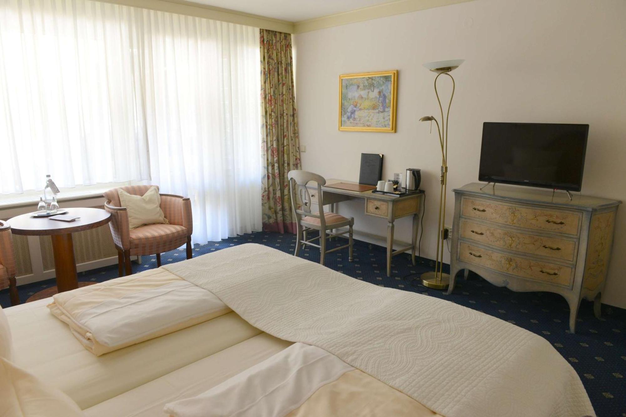 Sure Hotel By Best Western Rhoen Garden Poppenhausen Exteriör bild