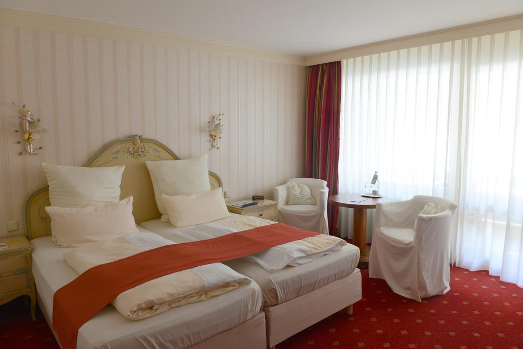 Sure Hotel By Best Western Rhoen Garden Poppenhausen Exteriör bild