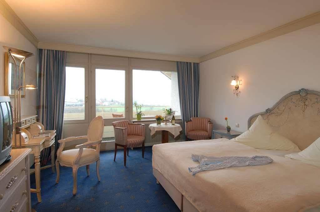 Sure Hotel By Best Western Rhoen Garden Poppenhausen Exteriör bild
