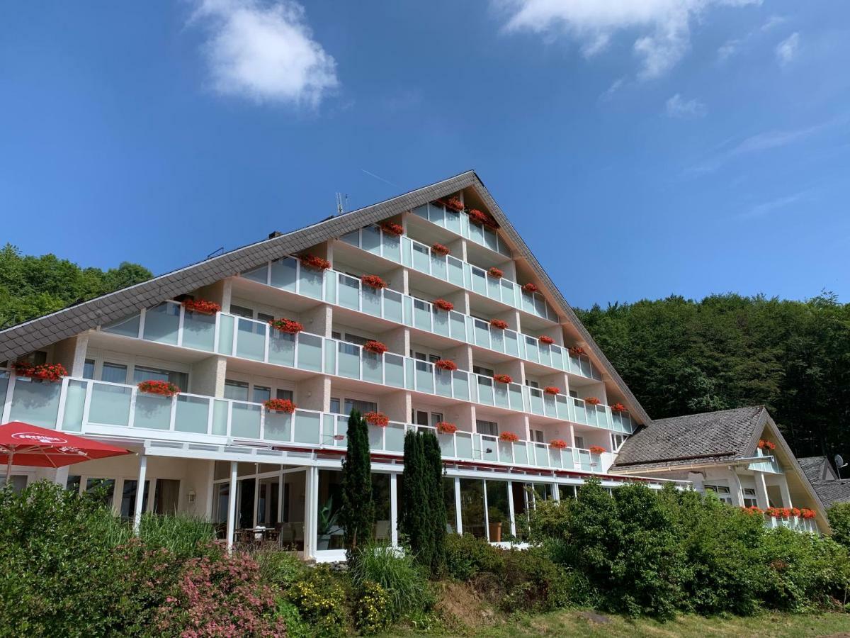 Sure Hotel By Best Western Rhoen Garden Poppenhausen Exteriör bild